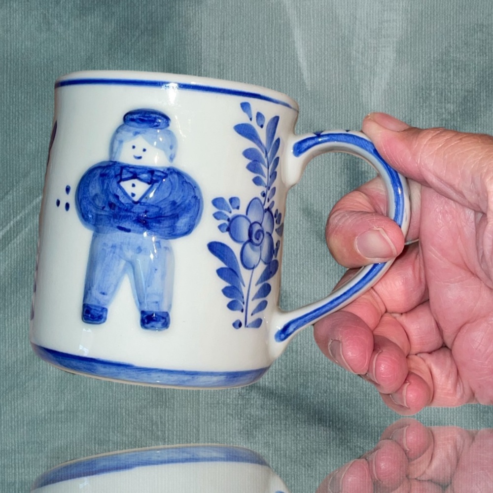 Holland Dutch Delft Blue Hand Painted Cocoa Coffee Mug Tea Cup Floral Boy VGUC